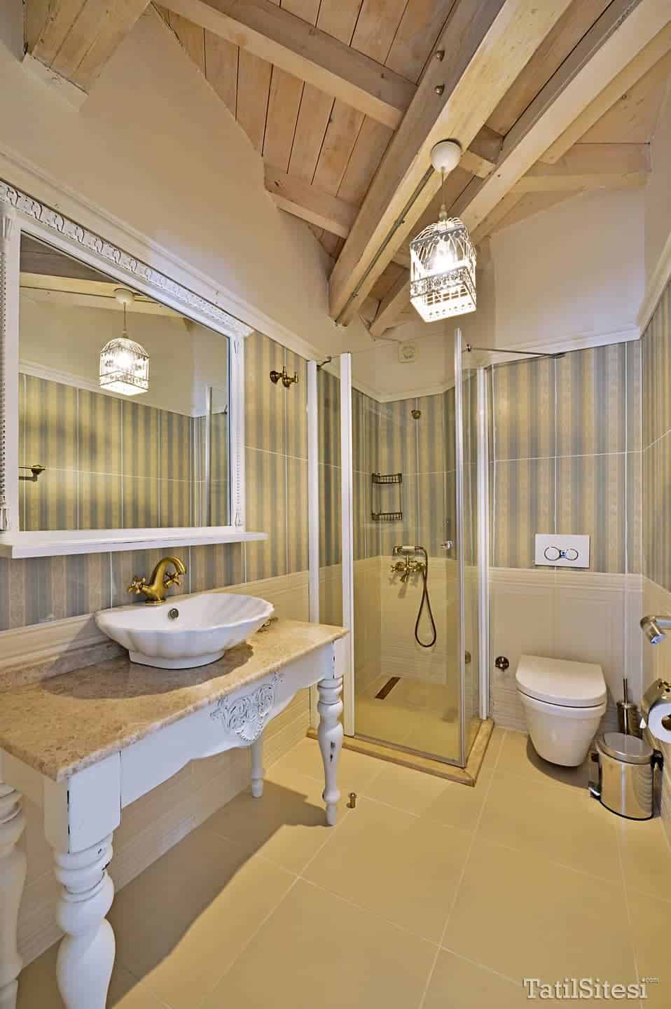 Bay C Boutique Hotel